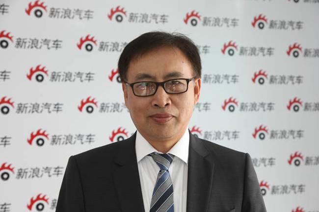 哪吒急转弯