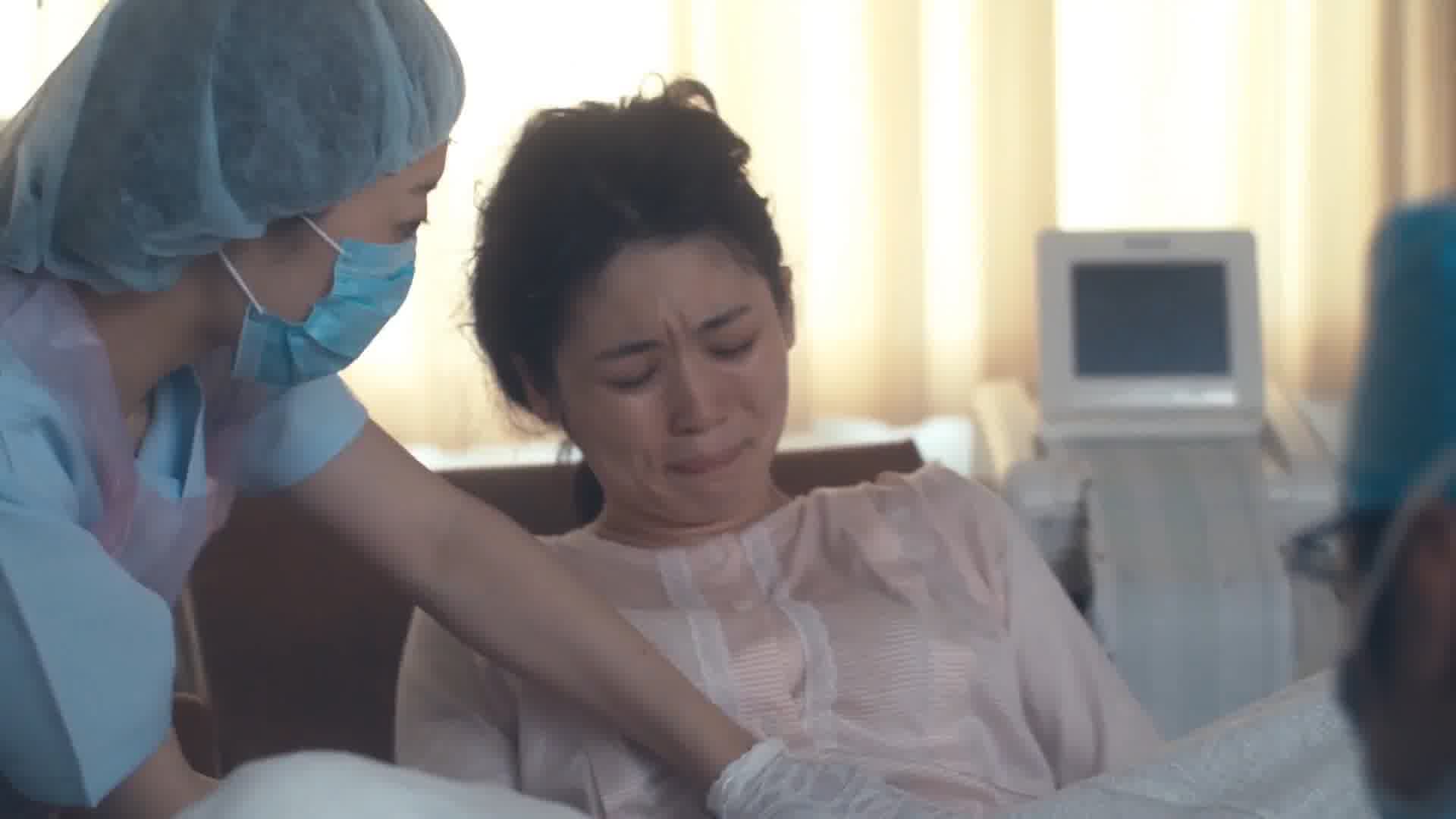 真生下来后撂挑子 悲剧 裸婚后 婆婆哄着生孩子