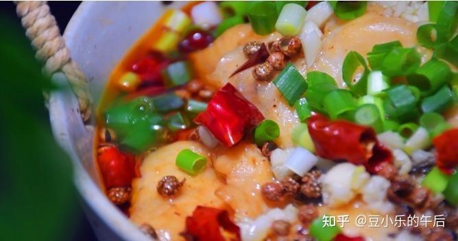 煮汤 鱼料理大餐 红烧 每一道都鲜香入味 清蒸