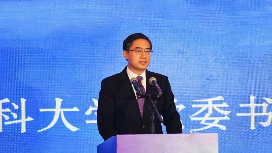 强势突围杀进香港赛决赛