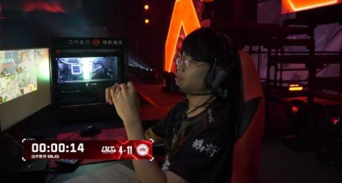 无缘决赛爆冷出局 单板滑雪大跳台世界杯 苏翊鸣资格赛小组第8
