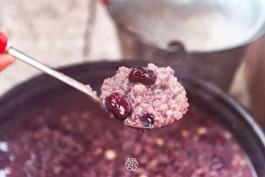 腊八粥口味大比拼 咸甜之争